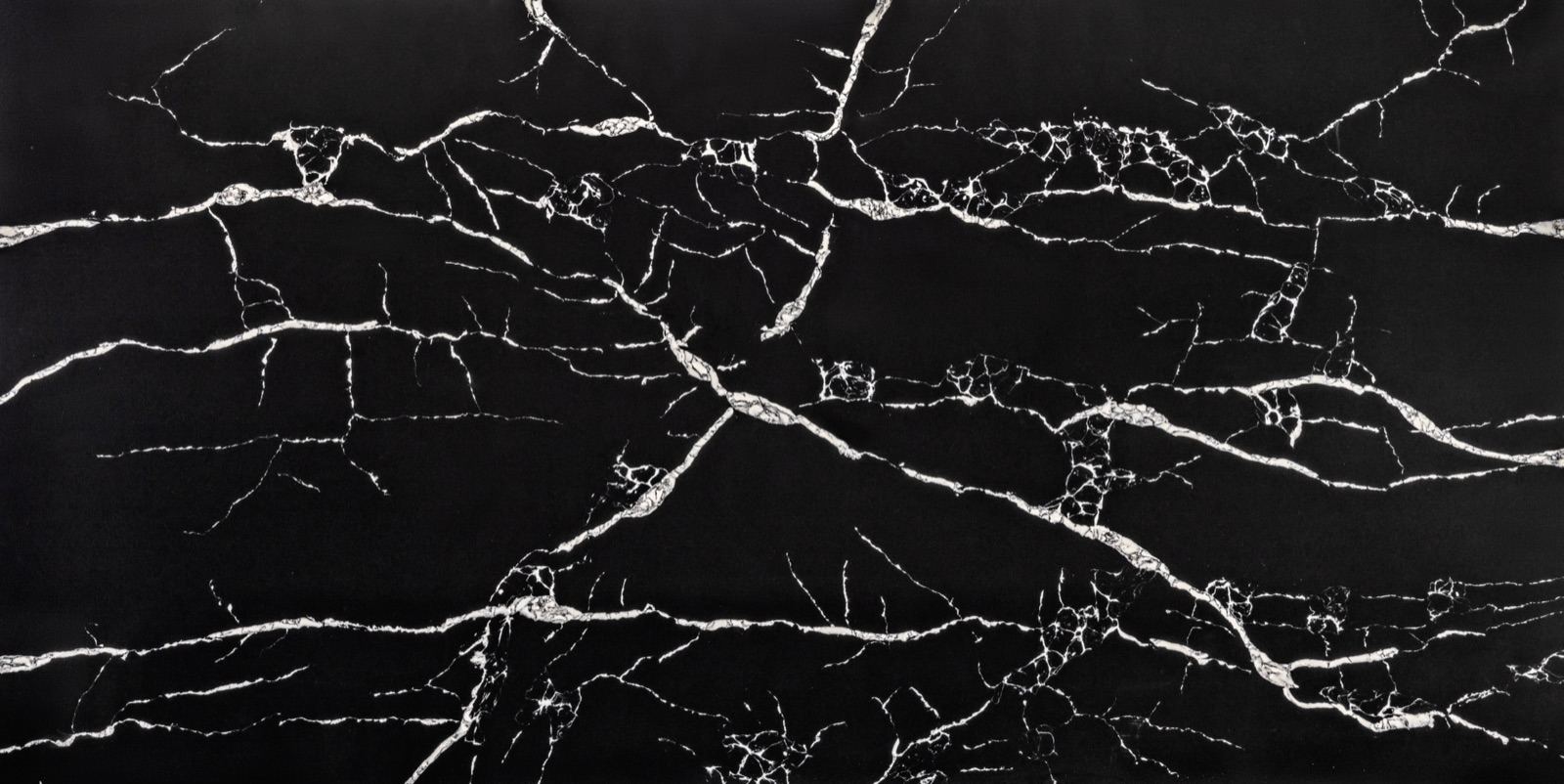 Stratus Quartz Nero Marquina Quartz slab